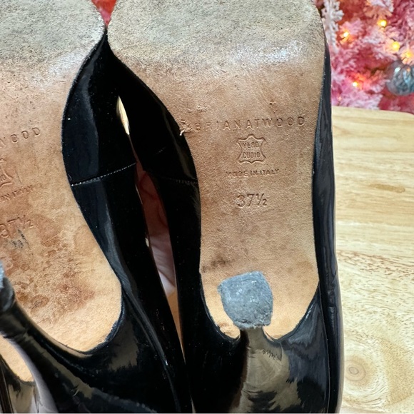 Brian Atwood Patent Leather Pump Stiletto Heels EU Size 37.5 US Woman's Sz 7 - Picture 7 of 8